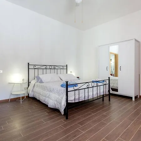 아파트 Cascine 2bd Retreat W Large Terrace *