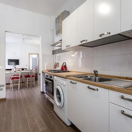 Cascine 2bd Retreat W Large Terrace 아파트