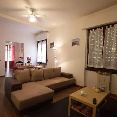 Cascine 2bd Retreat W Large Terrace 아파트 *